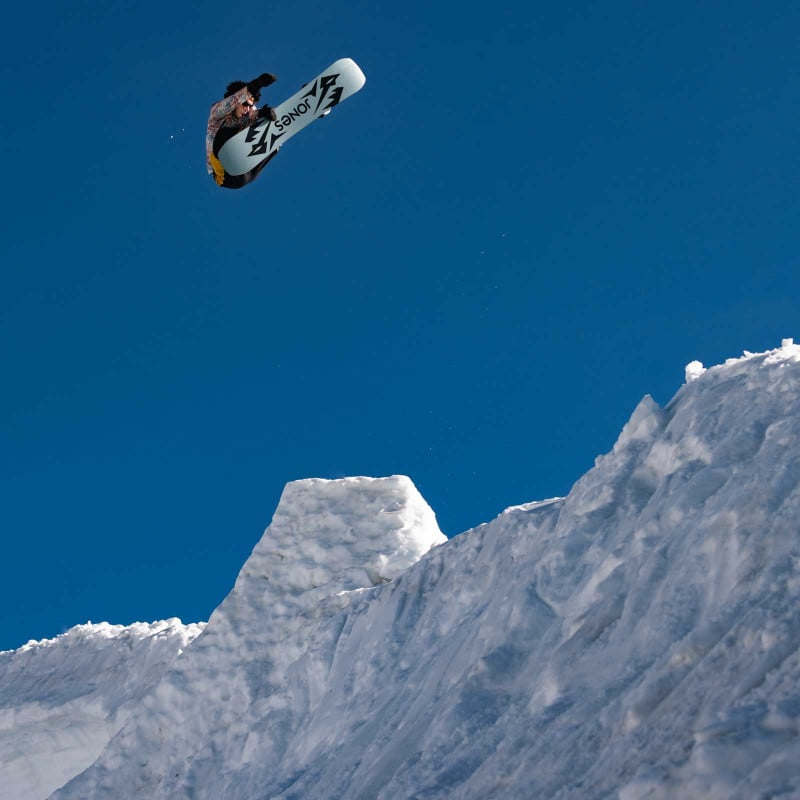 Jones Men's Mountain Twin Snowboard