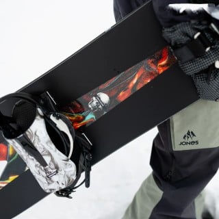 Storm Chaser Snowboard 2025