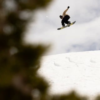 Men's Mountain Twin Snowboard 2025