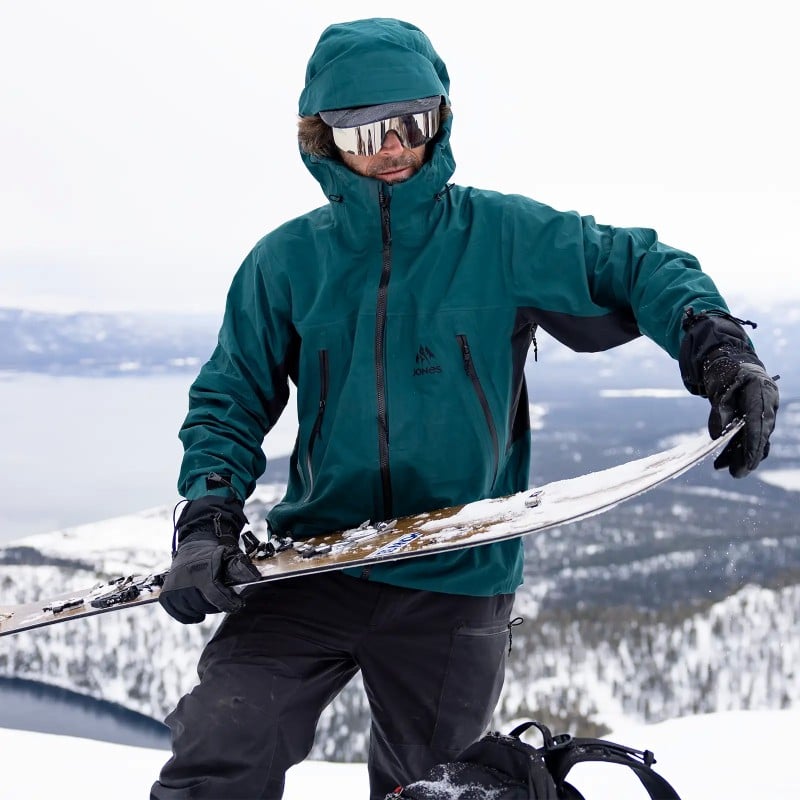 Jeremy Jones wears the Men's Shralpinist Gore-Tex ePE Jacket in Pacific Teal