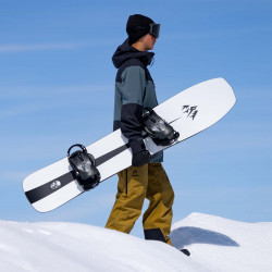 Jones Men's Mind Expander Snowboard in field photography